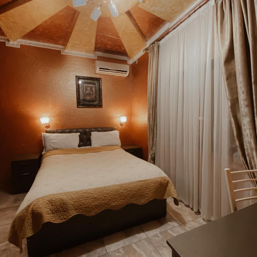 Galeon Hotel Bishkek Luaran gambar